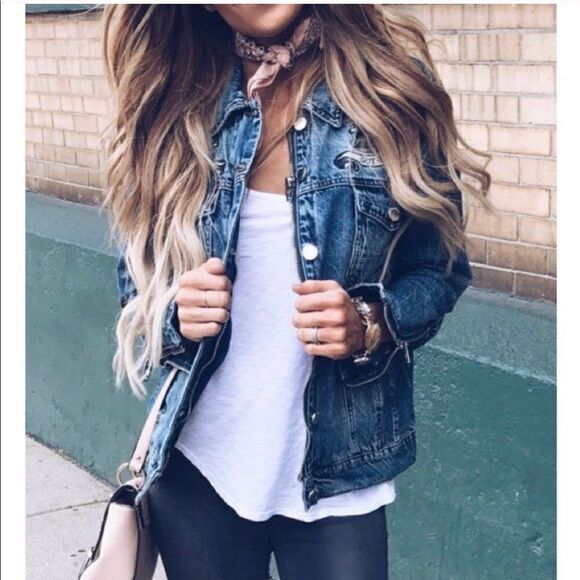 Dark wash jean jacket - Picture 1 of 3